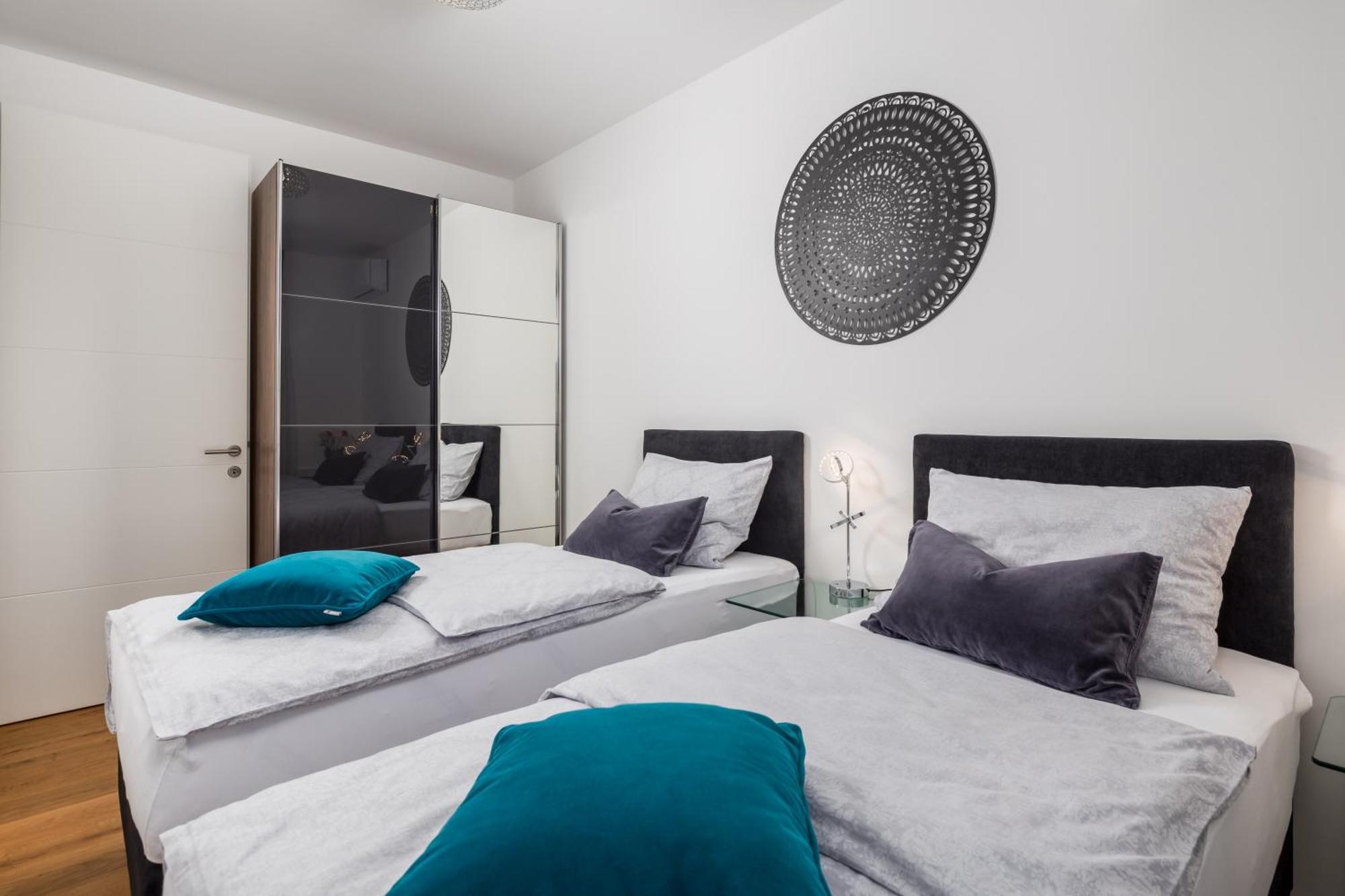 Luxury Apartment Hyperion With Private Pool And Garden Murter Luaran gambar