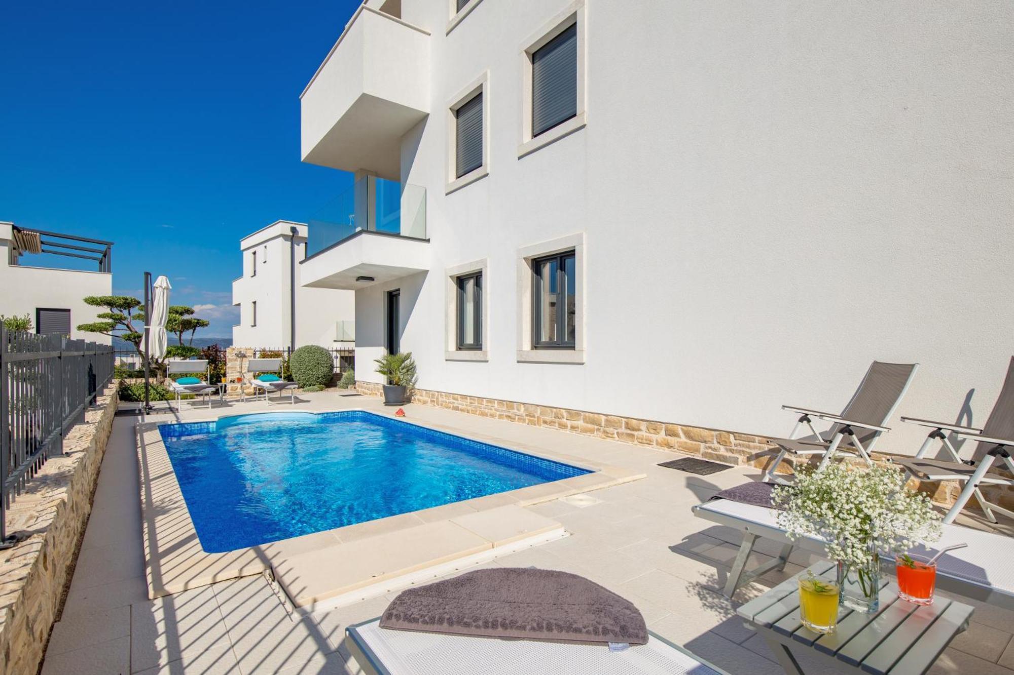 Luxury Apartment Hyperion With Private Pool And Garden Murter Luaran gambar